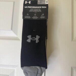 Under Armour UA Performance Tech Unisex Cushioned Crew Socks
